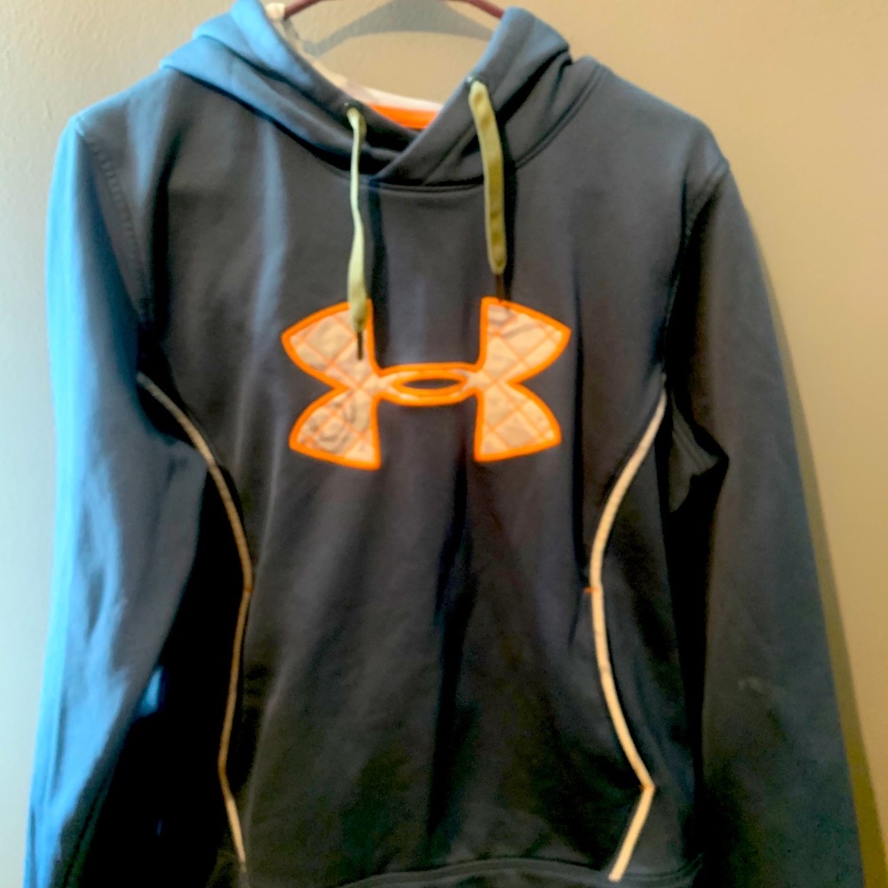Under Armor women’s hoodie large